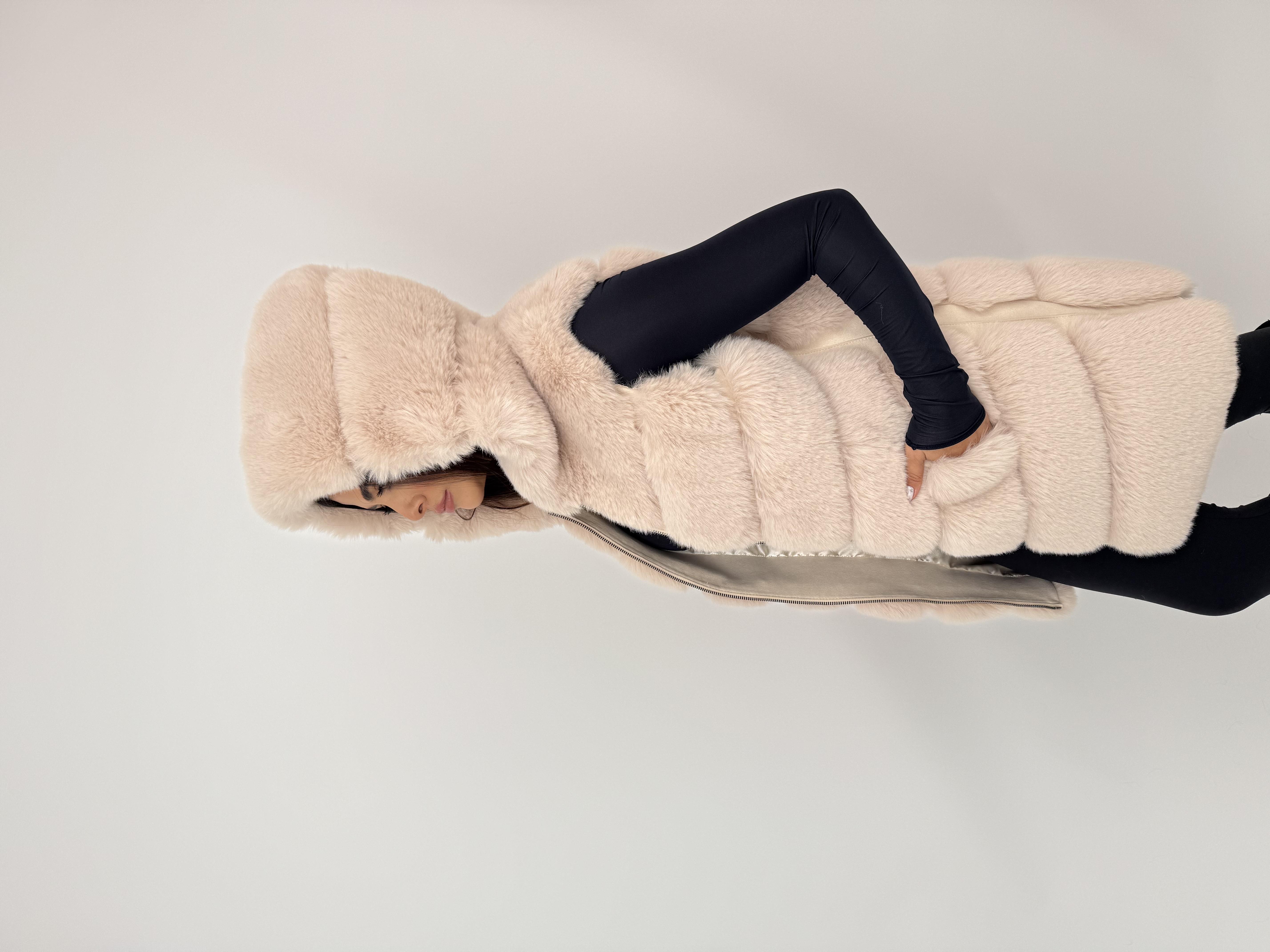 CLASSIC Kapüşonlu Suni Kürk Yelek - Bej