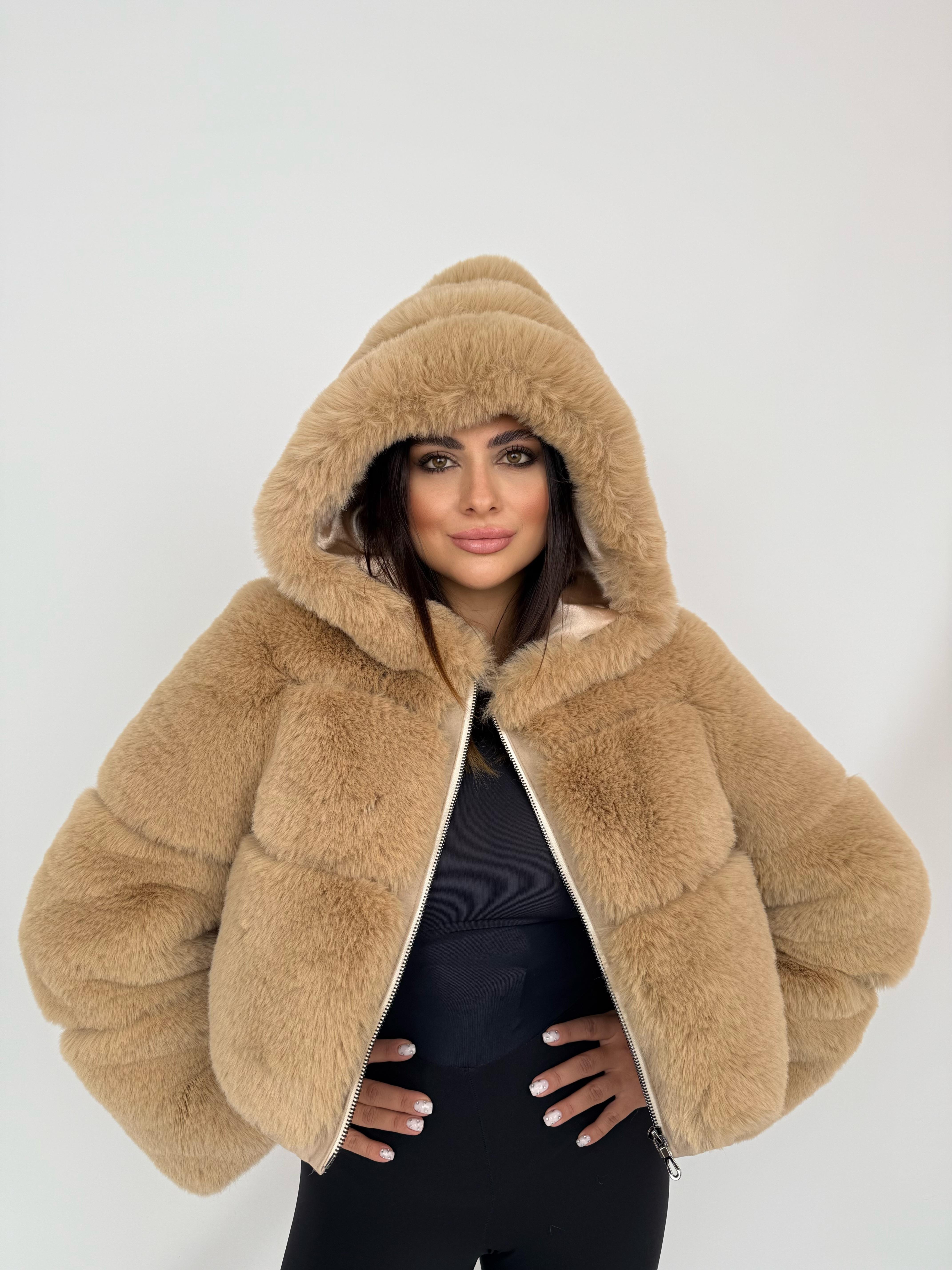 FOXY Kapüşonlu Kısa Suni Kürk Ceket - Şampanya