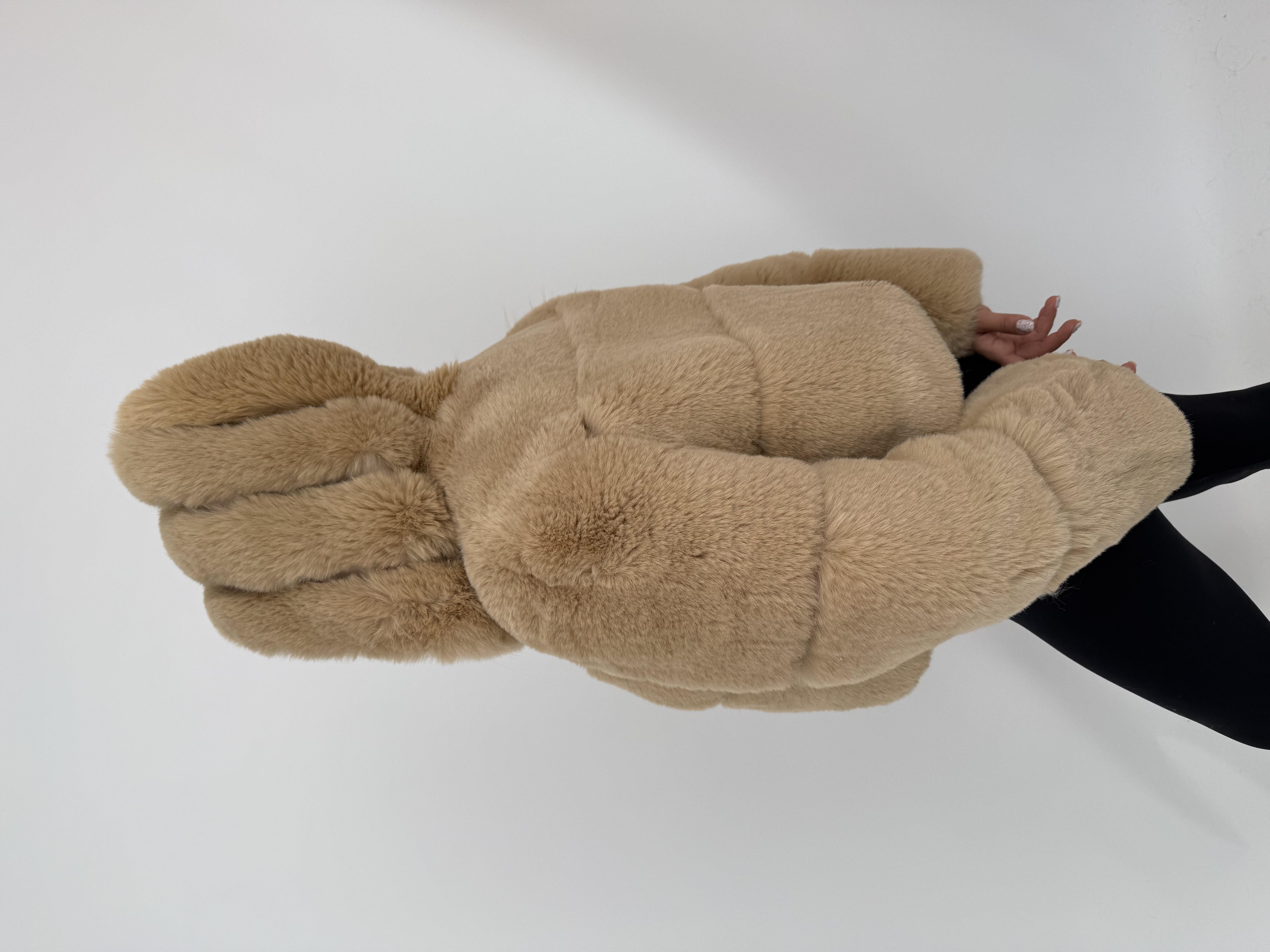 FOXY Kapüşonlu Kısa Suni Kürk Ceket - Şampanya