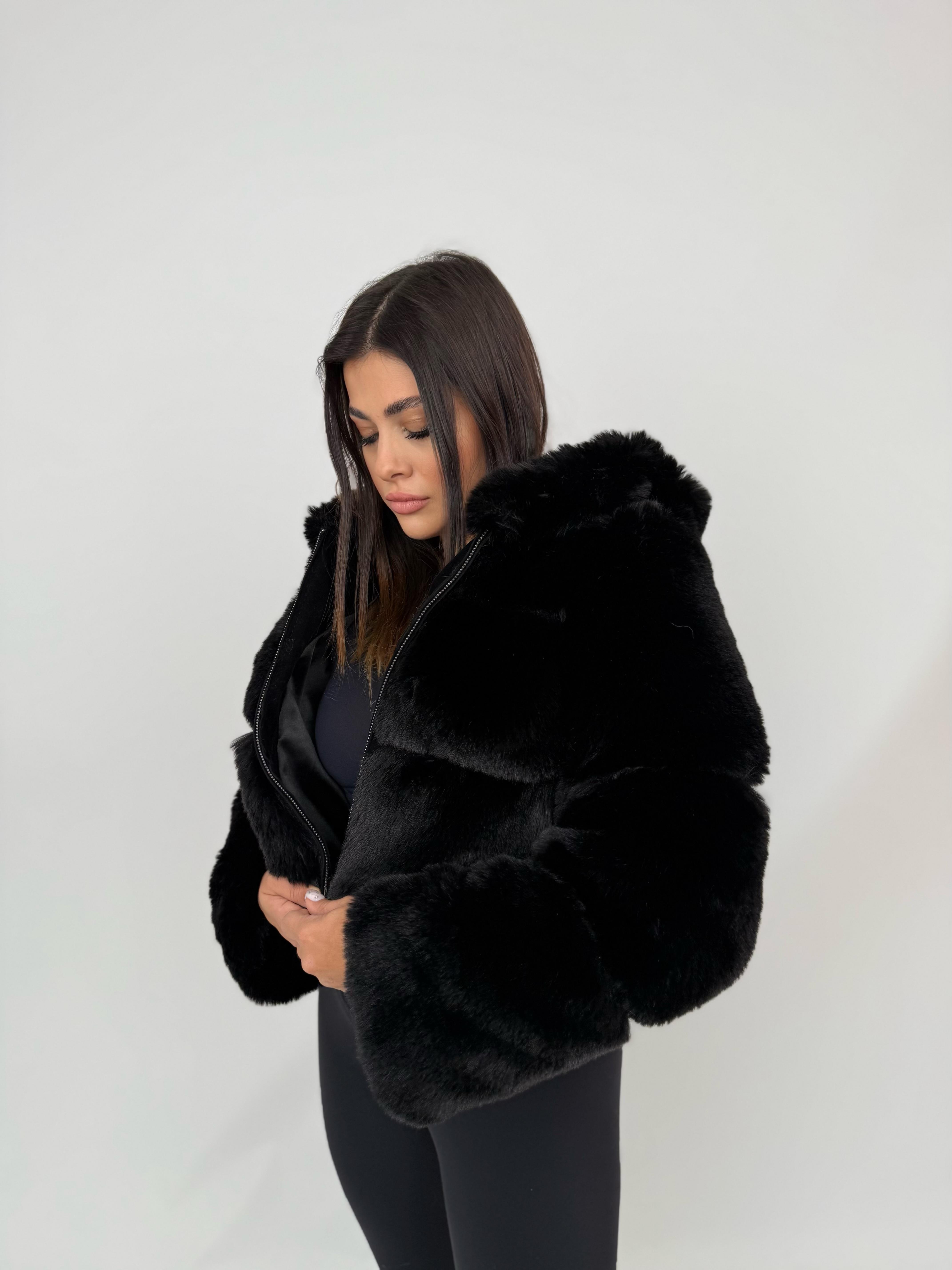 FOXY Kapüşonlu Kısa Suni Kürk Ceket - Siyah