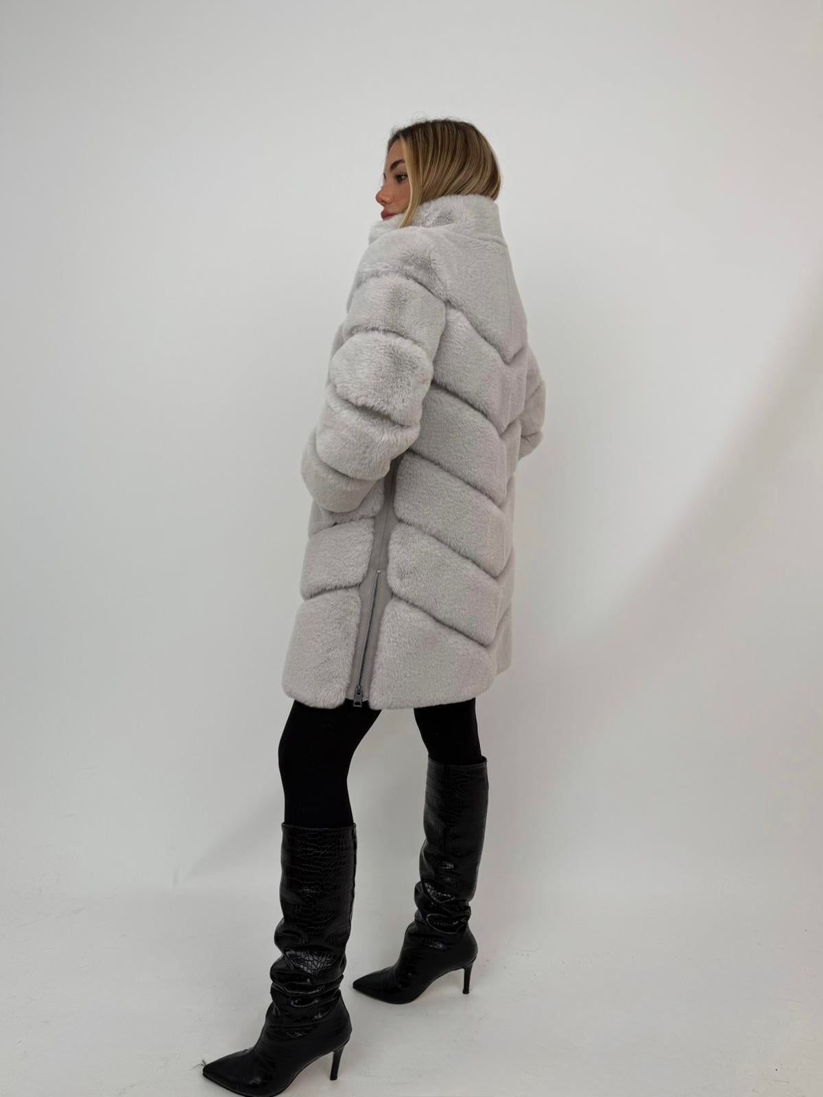 GIZZA Dik Yaka Diz Altı Fermuarlı Suni Kürk Ceket - Buz