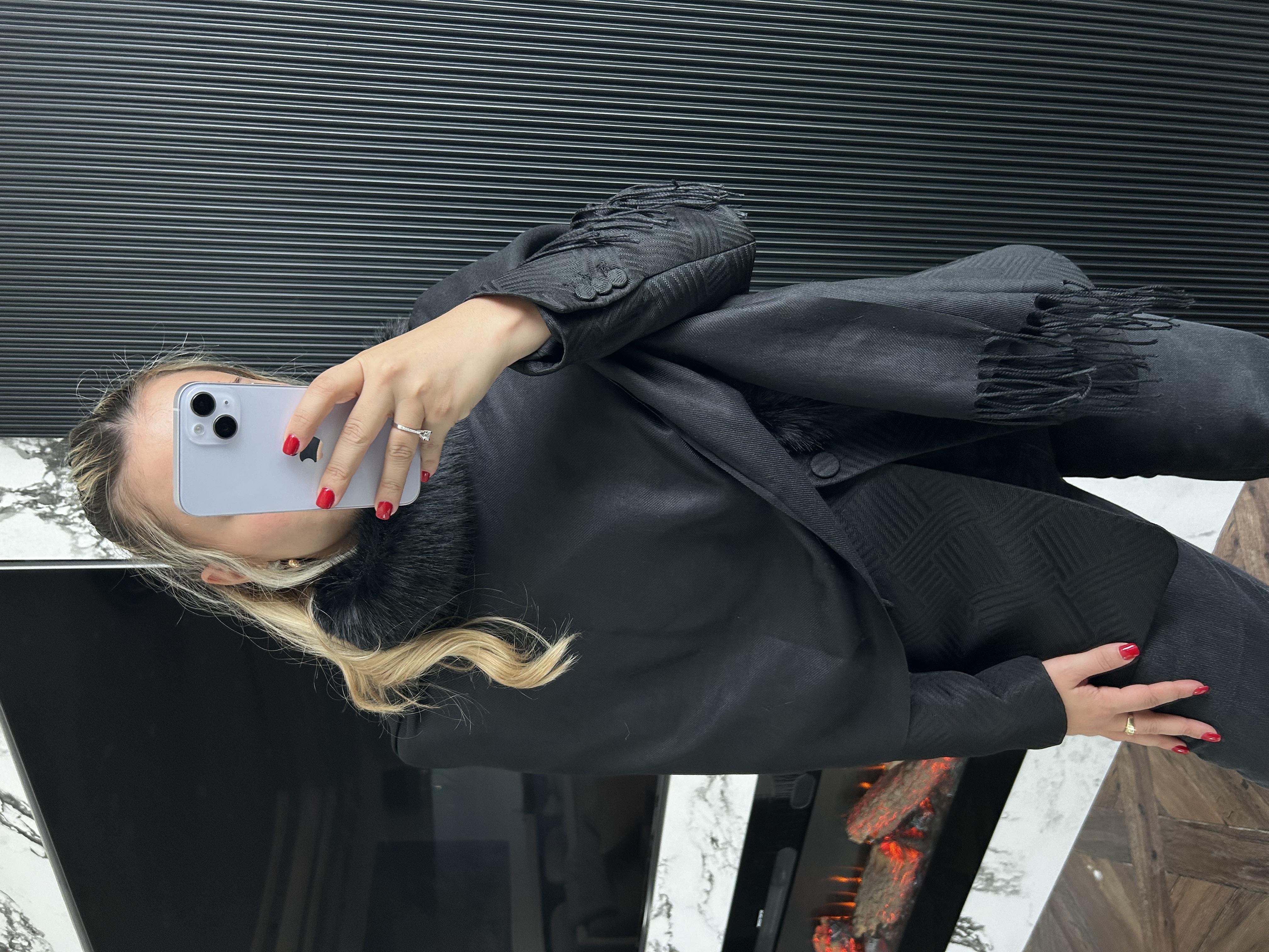 JF Kürklü Püsküllü Panço - Siyah