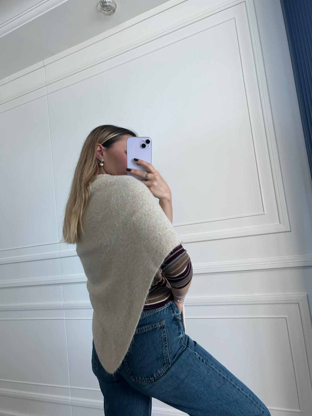 JF Üçgen İçten Geçmeli Triko Şal - Bej