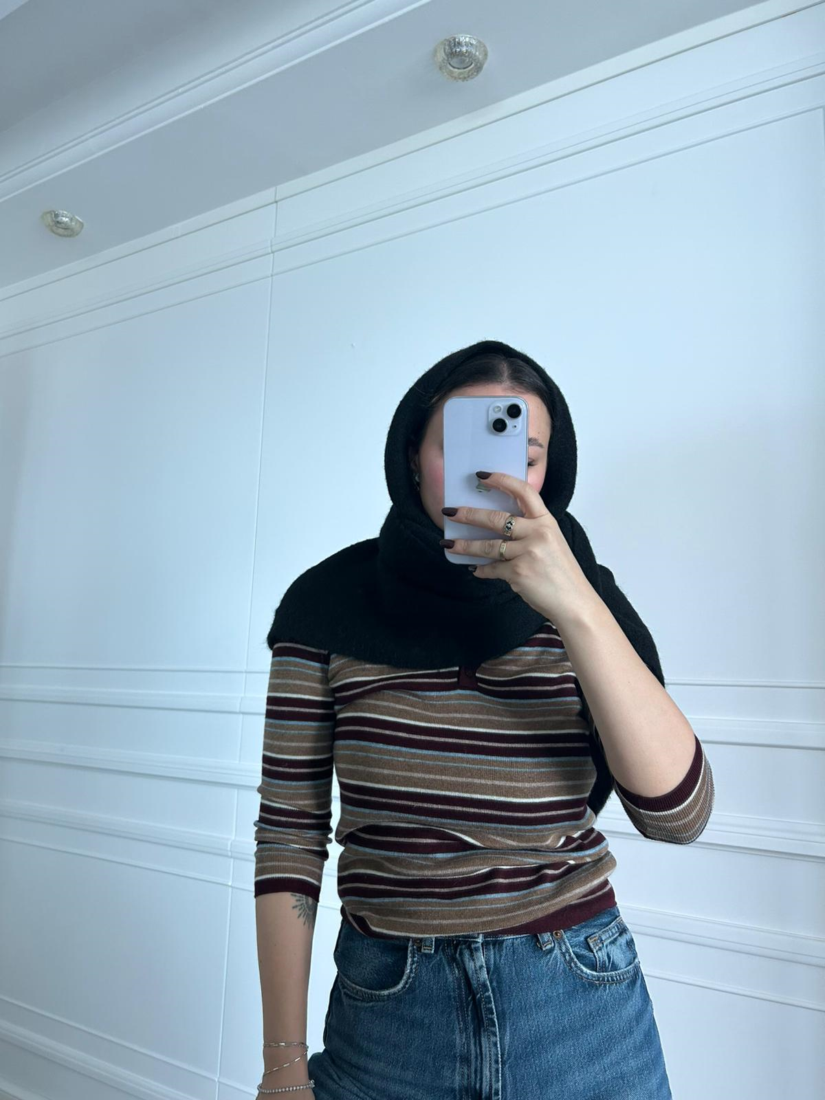 JF Üçgen İçten Geçmeli Triko Şal - Siyah