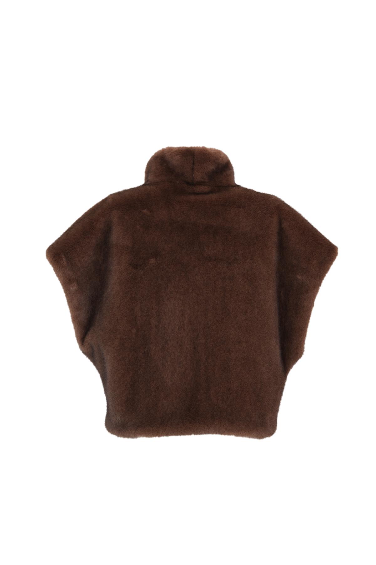 VELORA Yarasa Kol Dik Yakalı Suni Kürk Yelek - Kahverengi