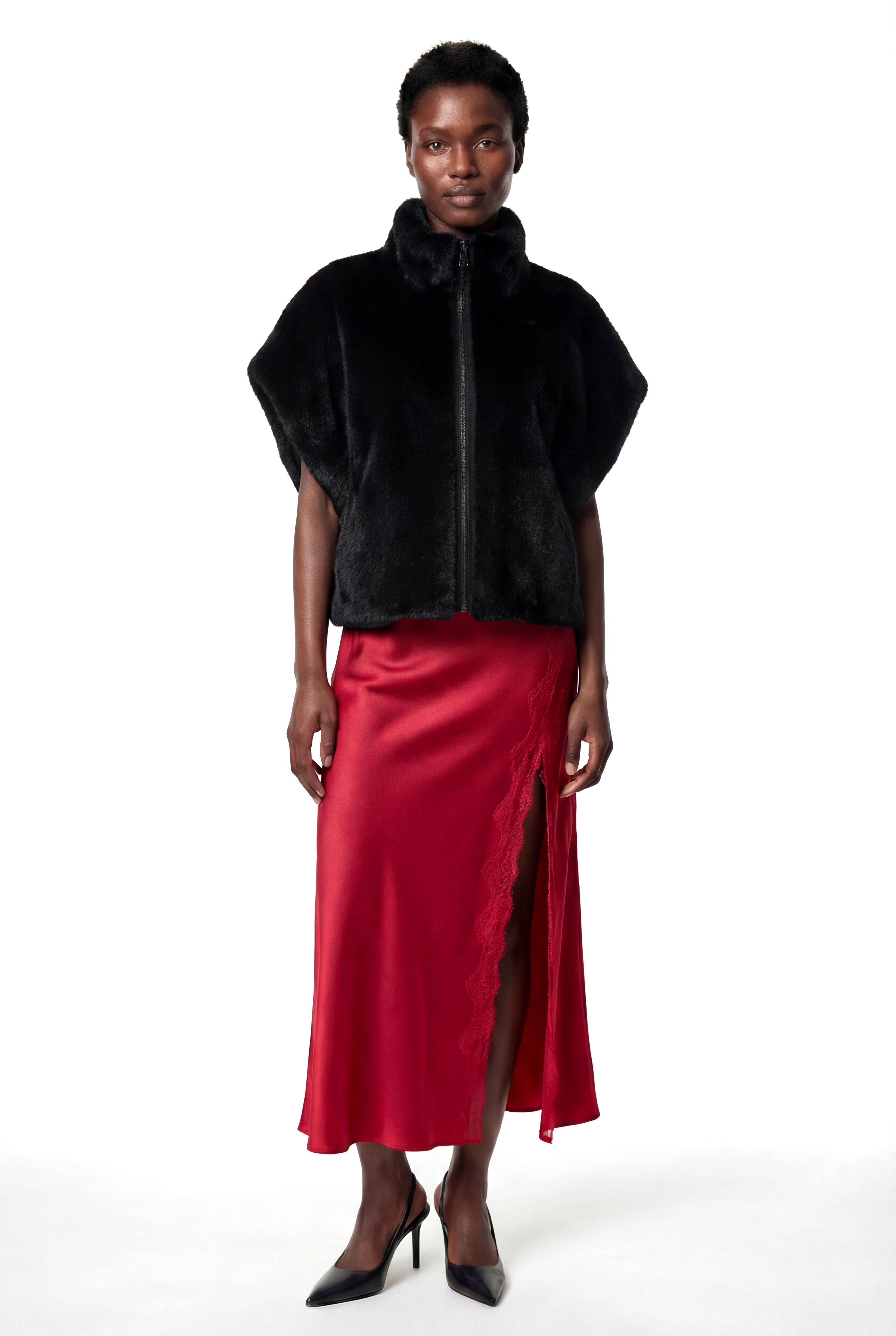 VELORA Yarasa Kol Dik Yakalı Suni Kürk Yelek - Siyah