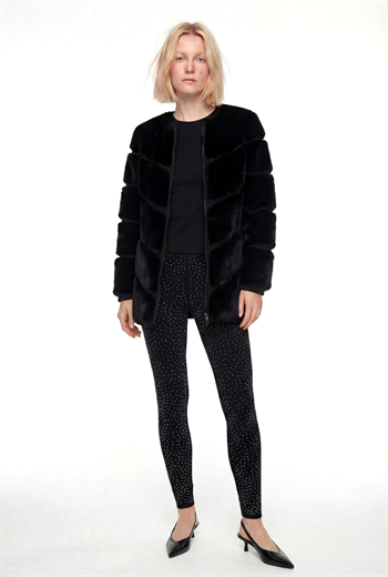 CLASSIC EDITION Yuvarlak Yaka Dilimli Suni Kürk Ceket - Siyah