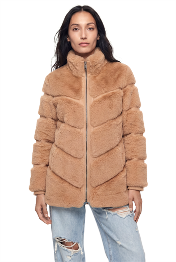 GALA Dik Yakalı Dilim Detaylı Suni Kürk Ceket - Şampanya