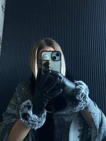 JF Bileği Gri Kürklü Eldiven - Siyah