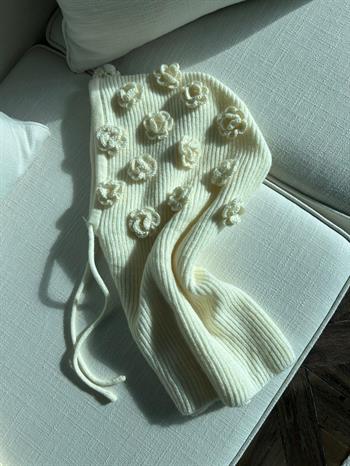 Çiçek İşlemeli Balaclava Bere - Krem