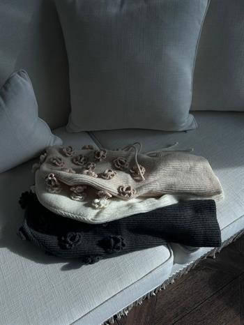 Çiçek İşlemeli Balaclava Bere - Krem