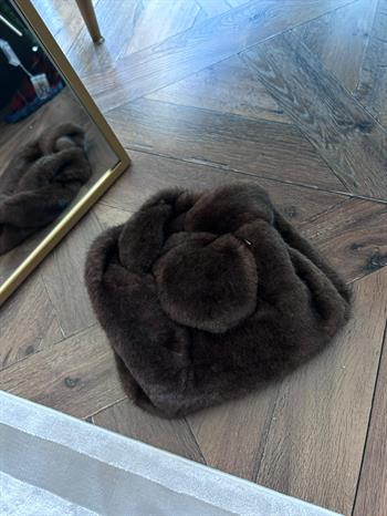 JF Burgu Askılı Peluş Çanta - Kahverengi