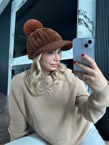 JF Kürk Ponponlu Triko Kasket Şapka - Kahverengi