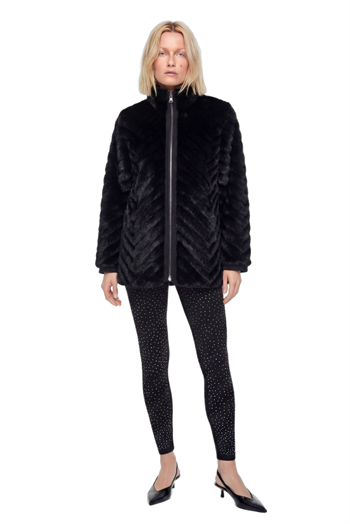 LIXUE Diagonal Dilimli Dik Yaka Suni Kürk Ceket - Siyah