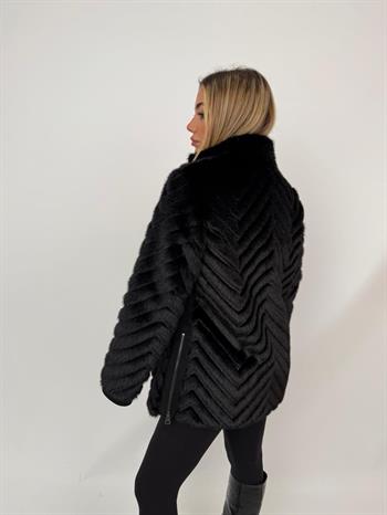 LIXUE Suni Kürk Ceket - Siyah