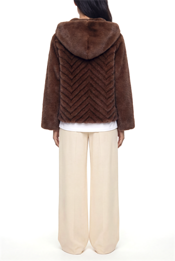 OLESYA Diagonal Dilimli Kapüşonlu Suni Kürk Ceket - Kahverengi