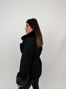 STELLA Yakası Kürklü Kaban - Siyah