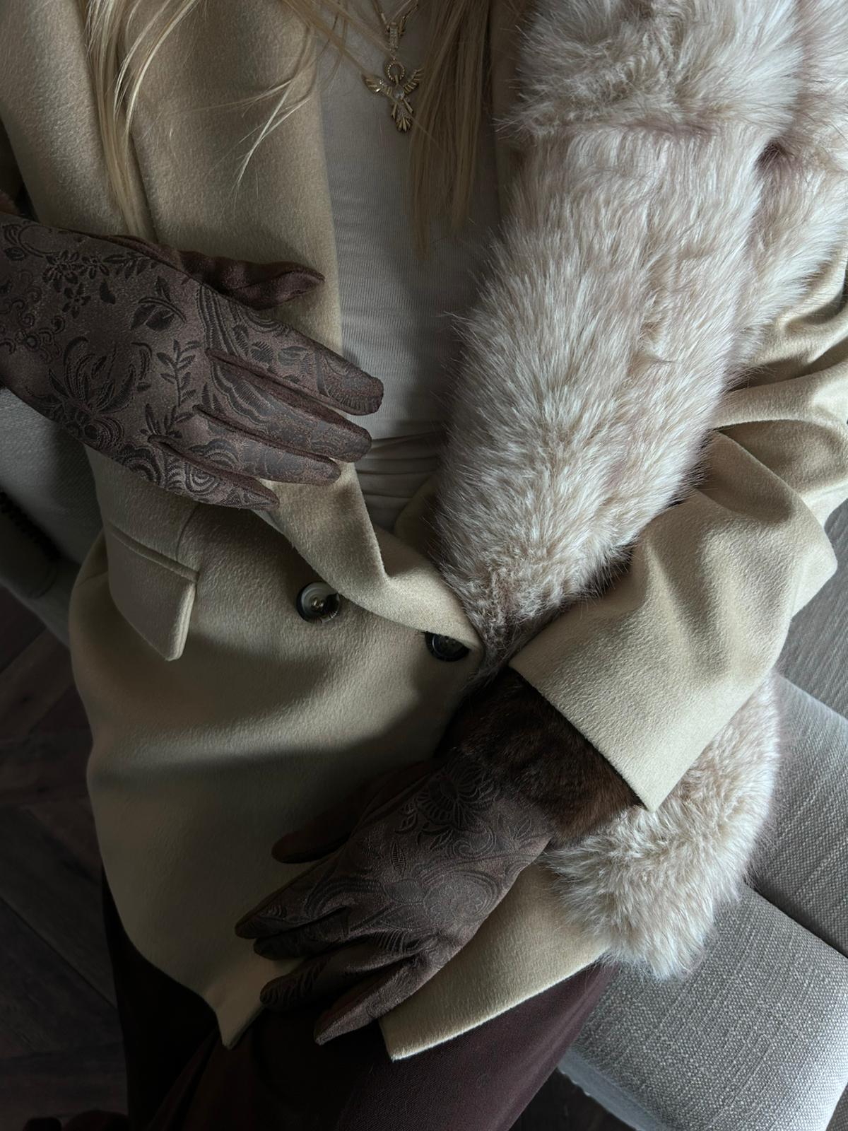 JF Bileği Kürklü Desenli Süet Eldiven - Vizon