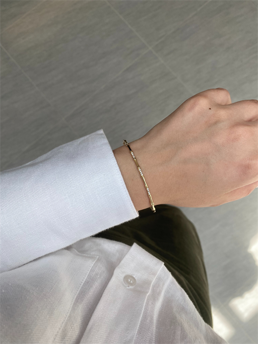 14 Ayar Taşlı Kemik Bileklik