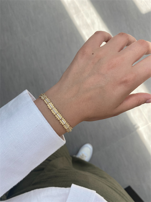 14 Ayar Valeria Bileklik