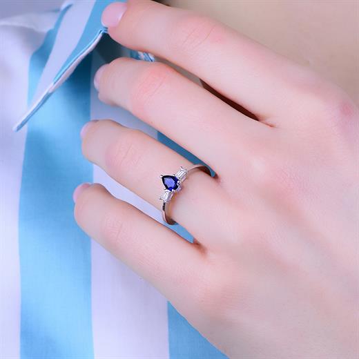 Odda75 14 Ayar Altın Pırlanta Safir Damla Yüzük