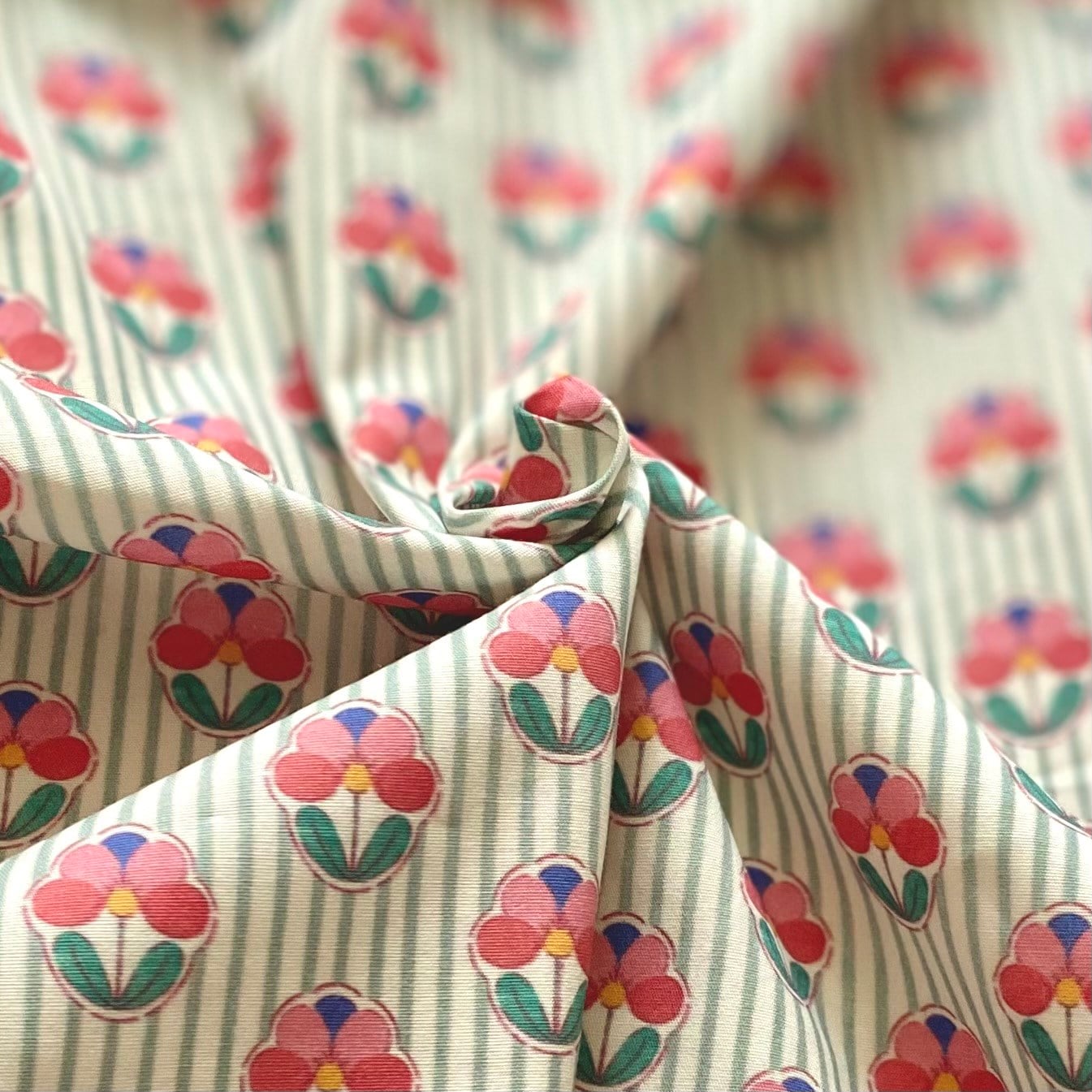 Bloom - Green Poplin Kumaş