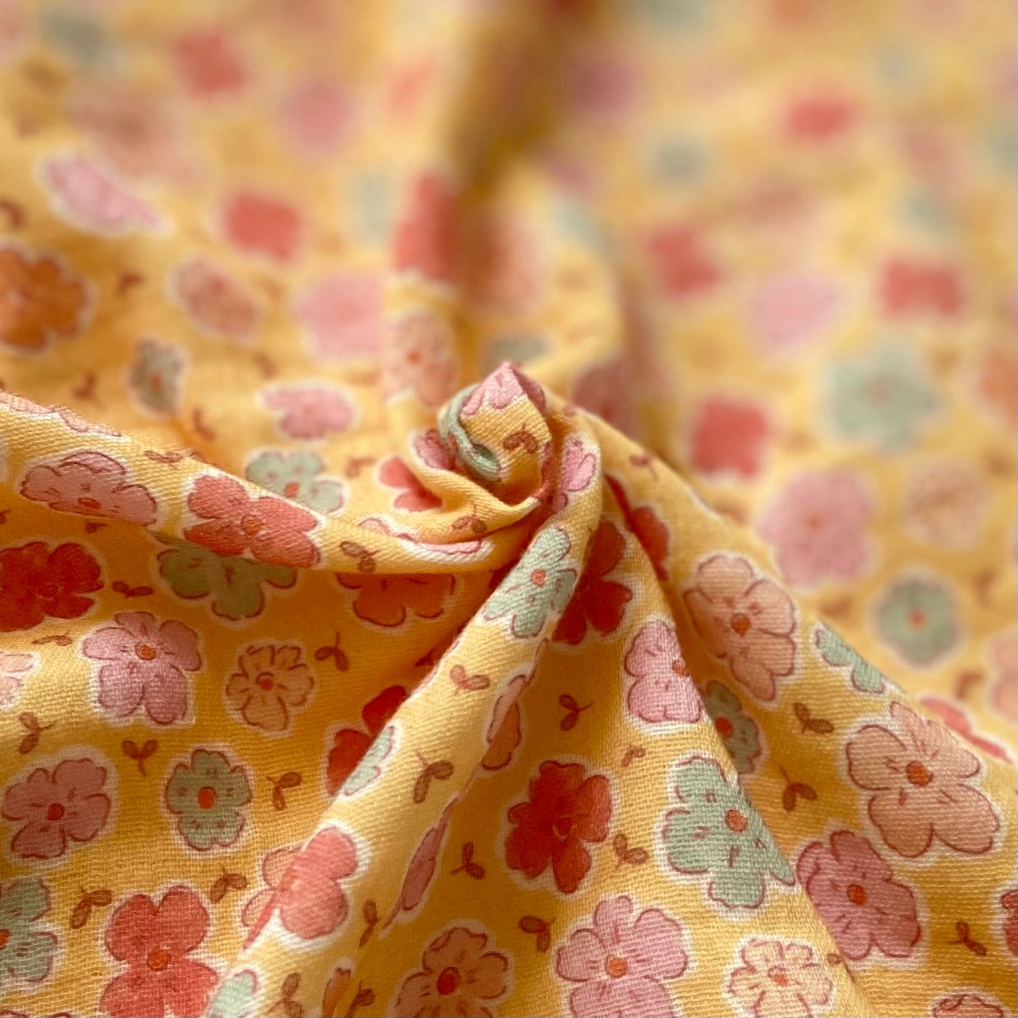 Cute Daisies - Yellow Müslin Kumaş