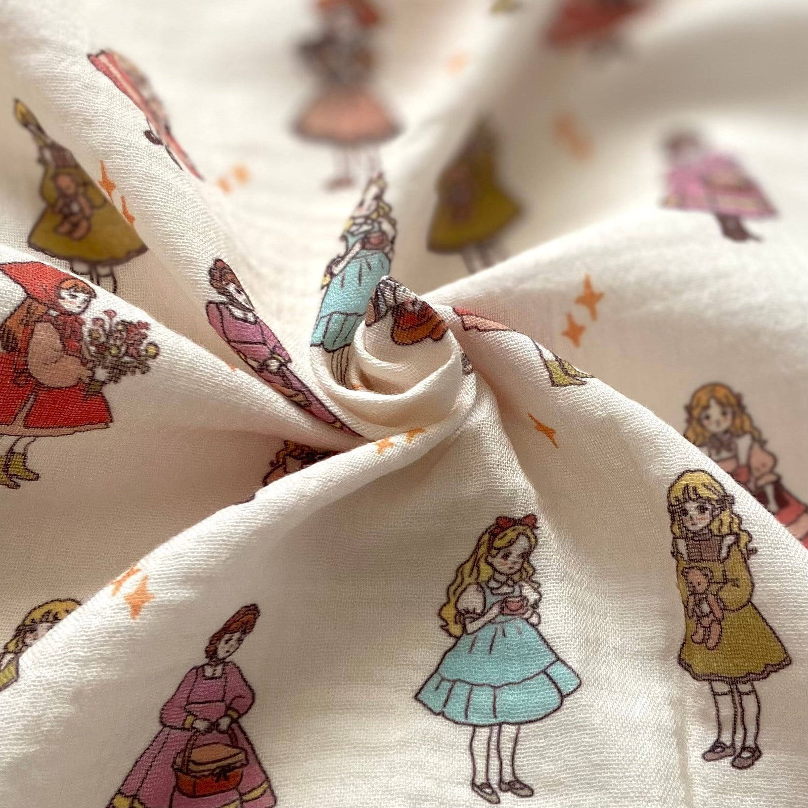 Little Ladies Müslin Kumaş