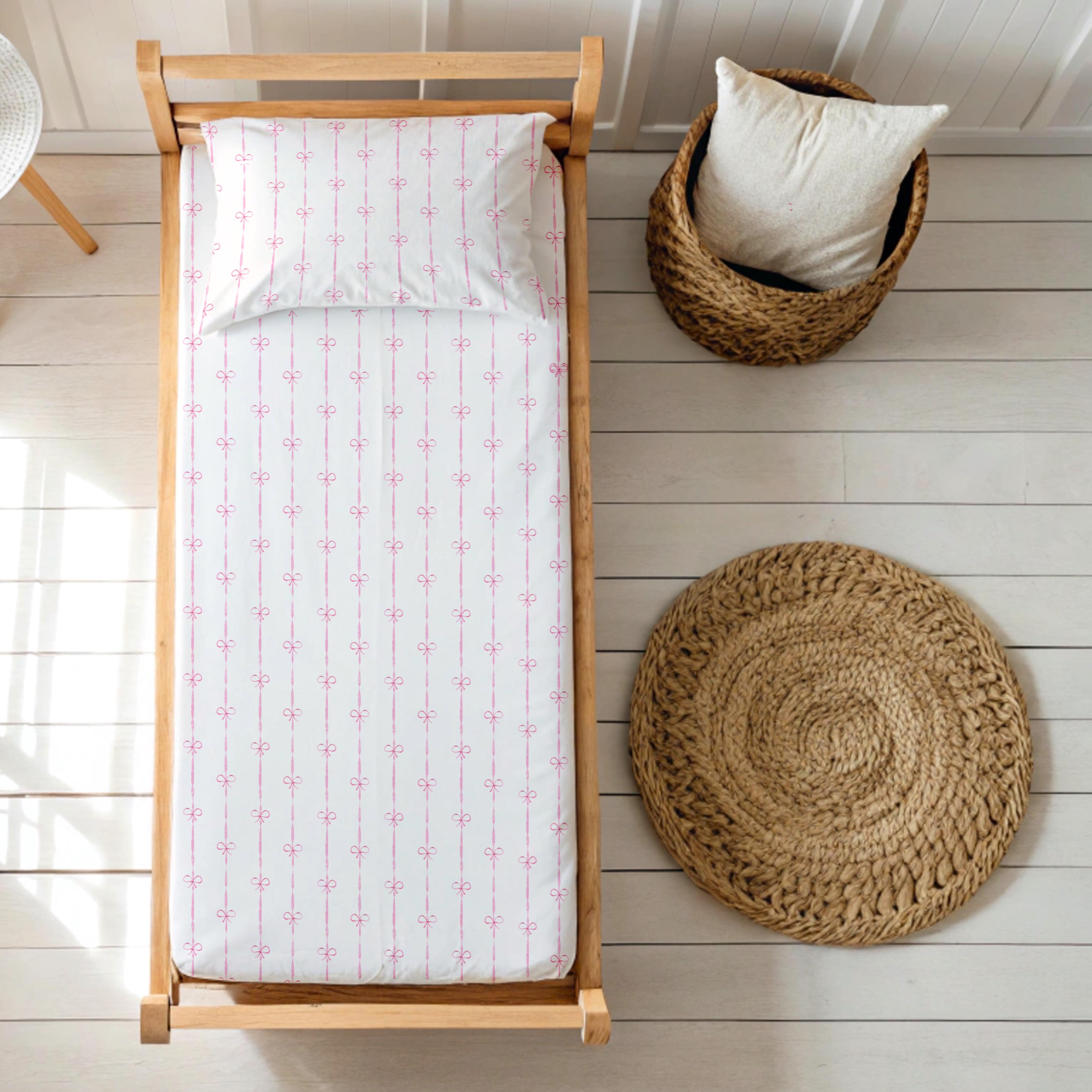 Zezig Pembe Fiyonk Tek Kişilik Yastık-Çarşaf Takımı