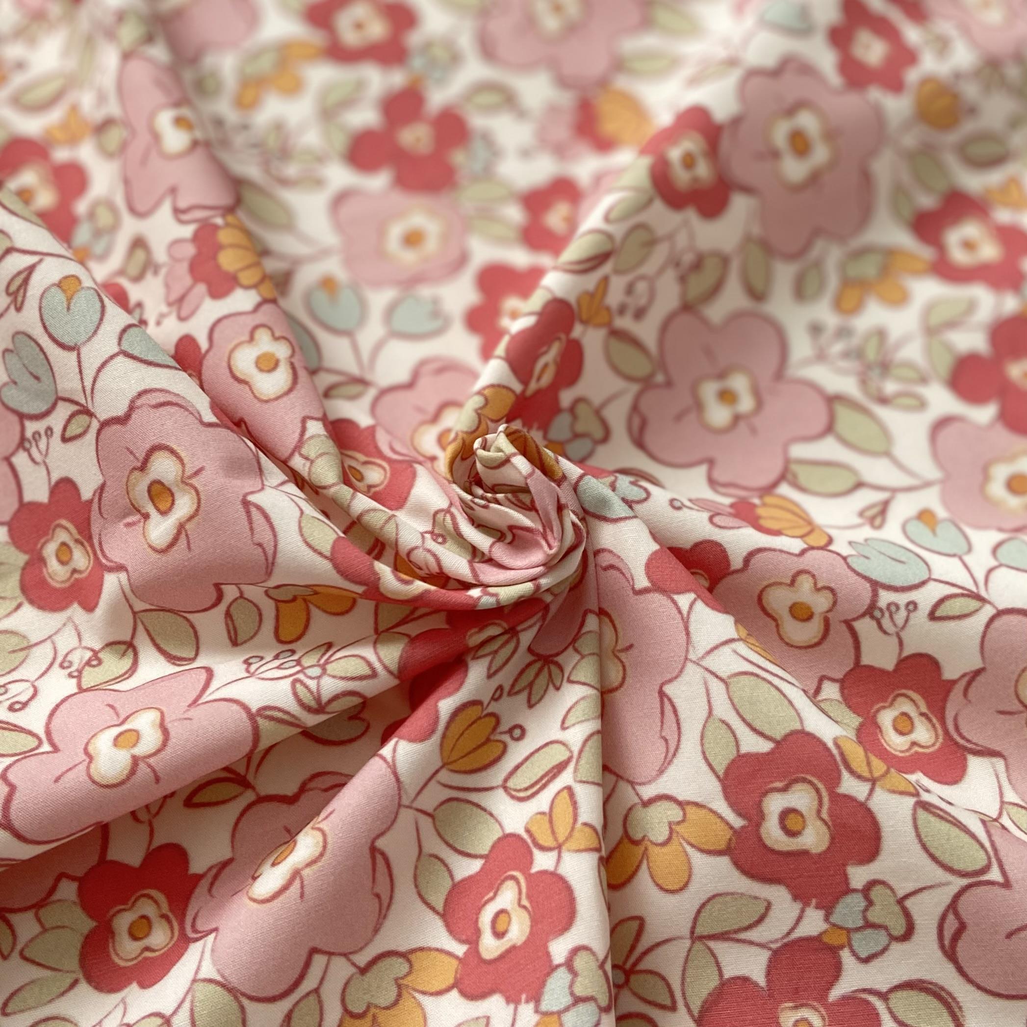 Zezig Pink Petals Poplin Kumaş