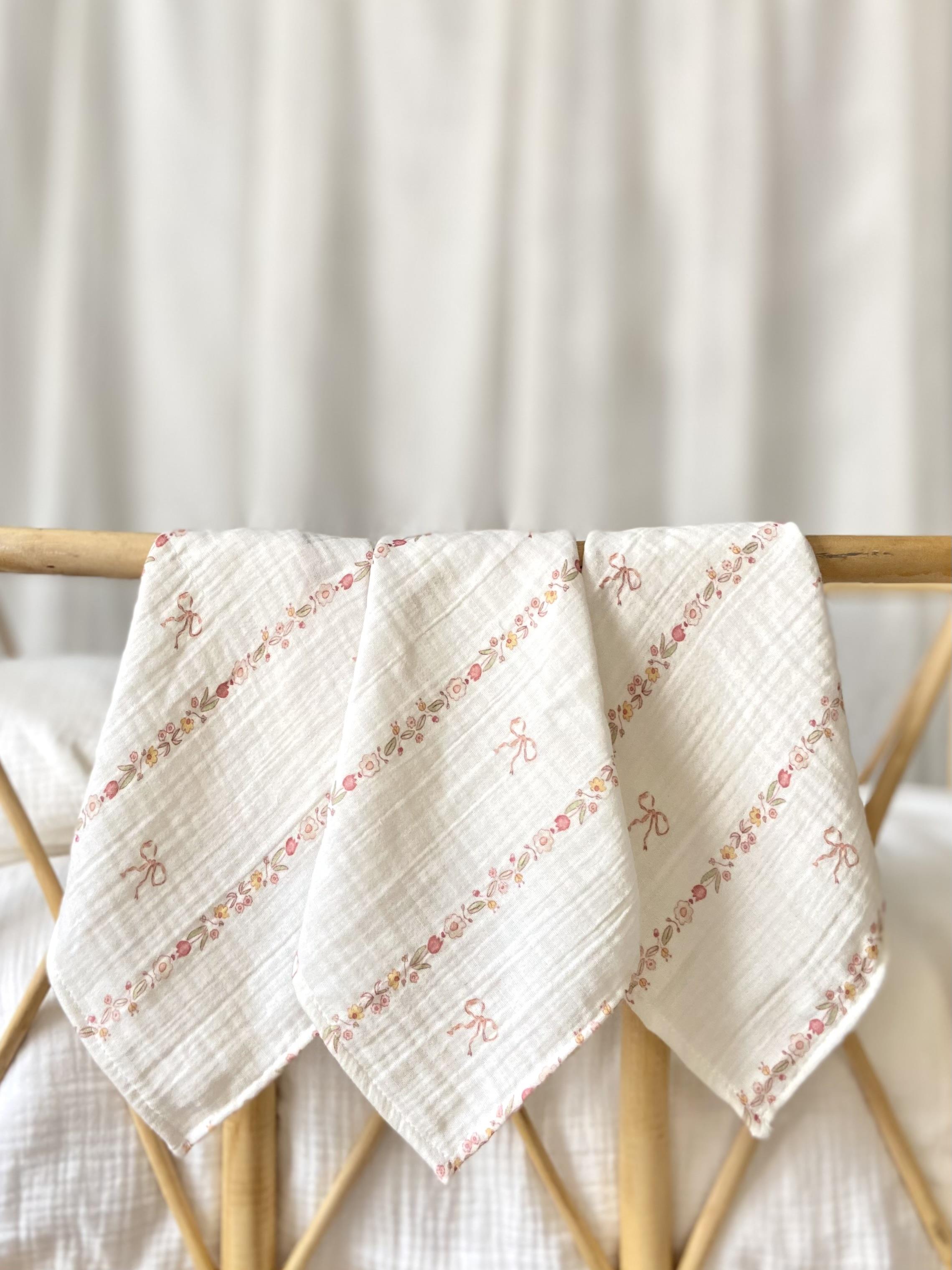 Bow Line Muslin Wipes Set (3 Pieces)