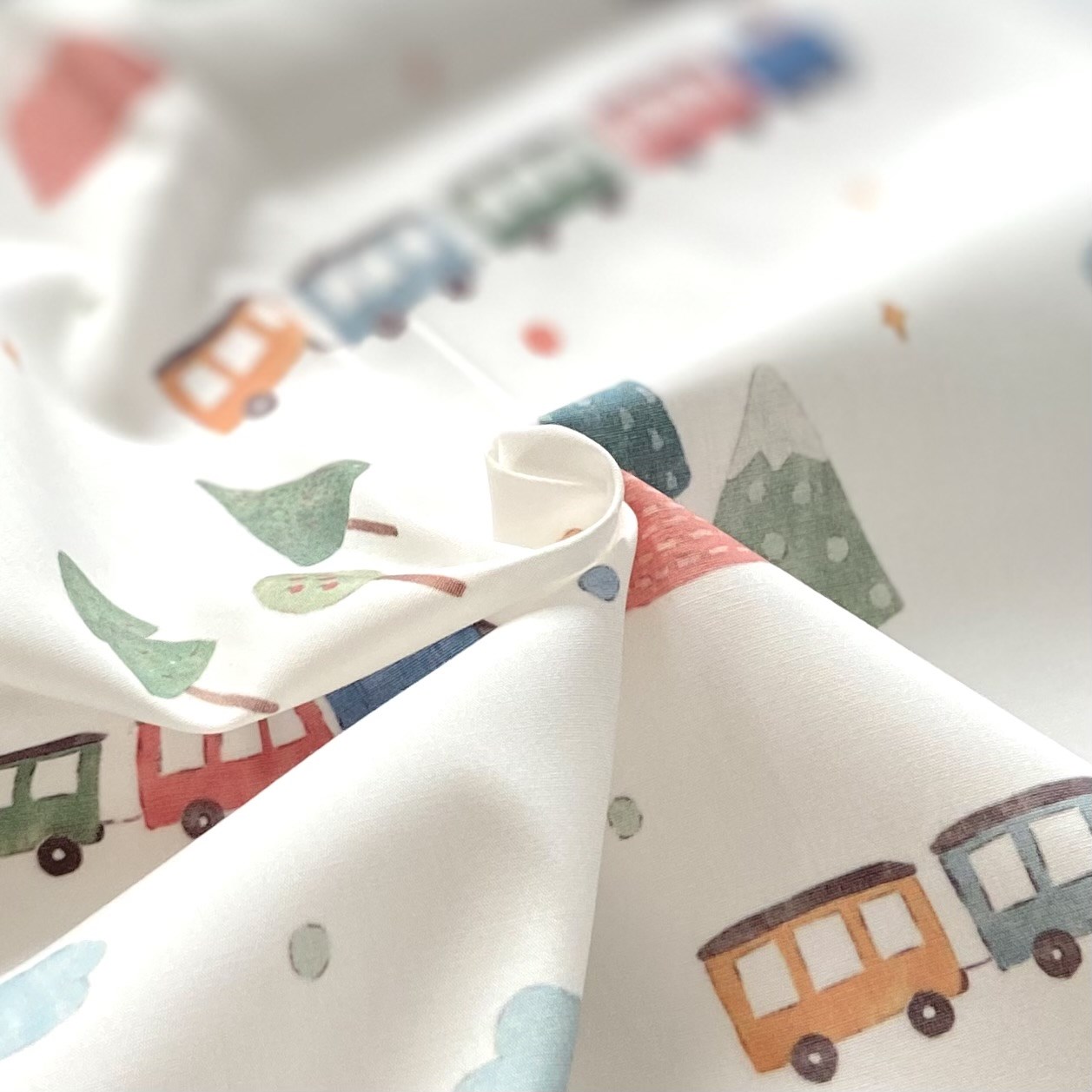Choo-Choo Poplin Kumaş
