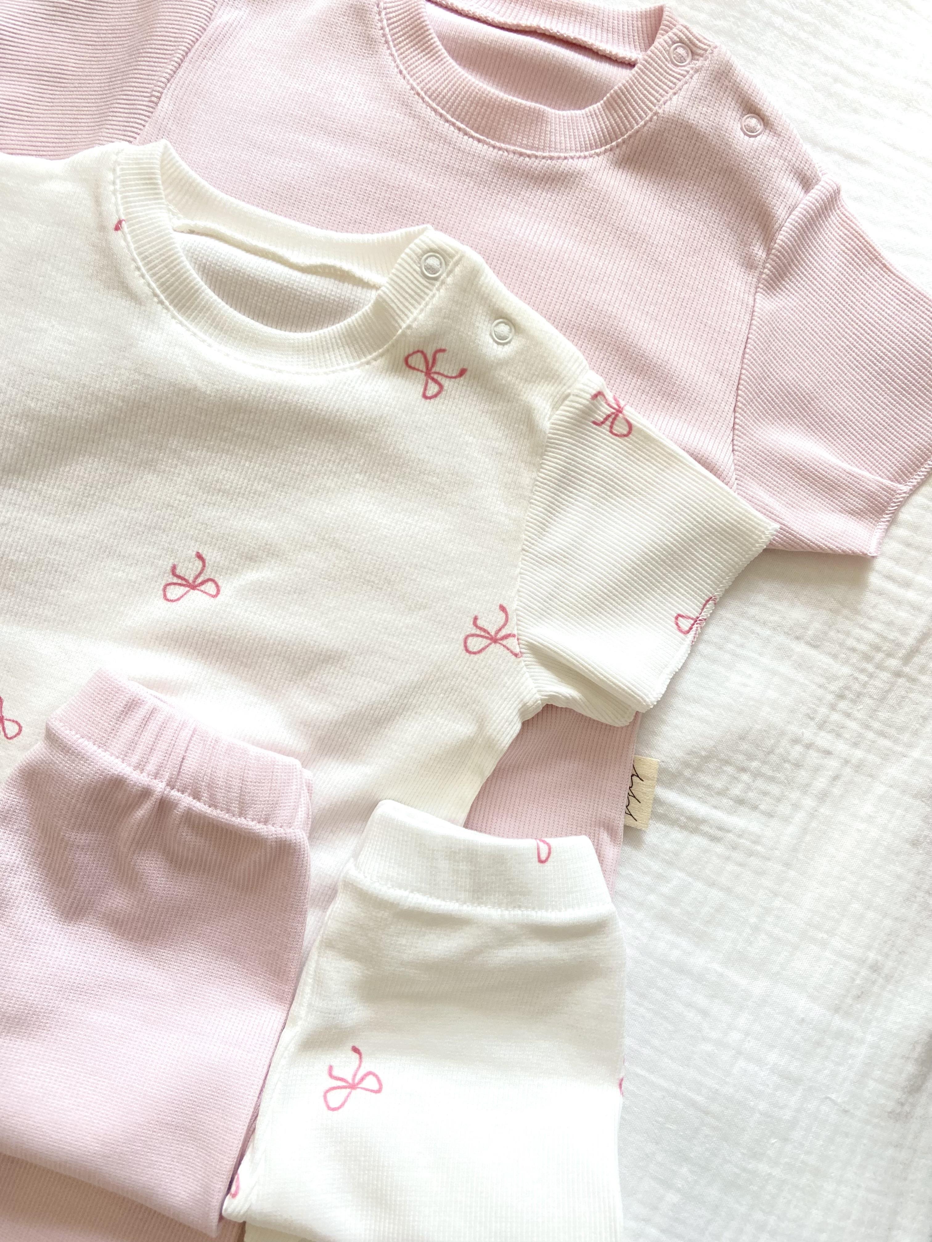 Bow Pattern and Pink Color 2 Piece Camisole Top-Bottom Set 100% Cotton