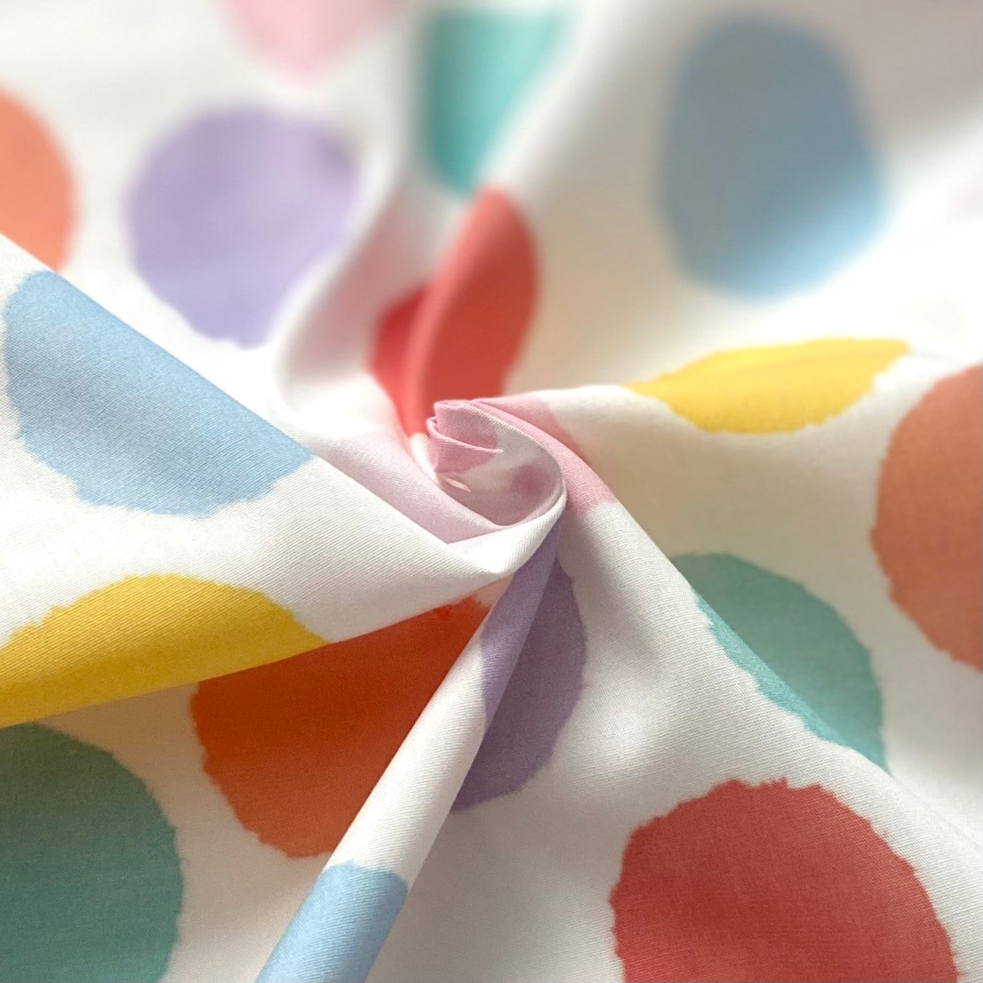 Retro Pastels - Dots Poplin Kumaş