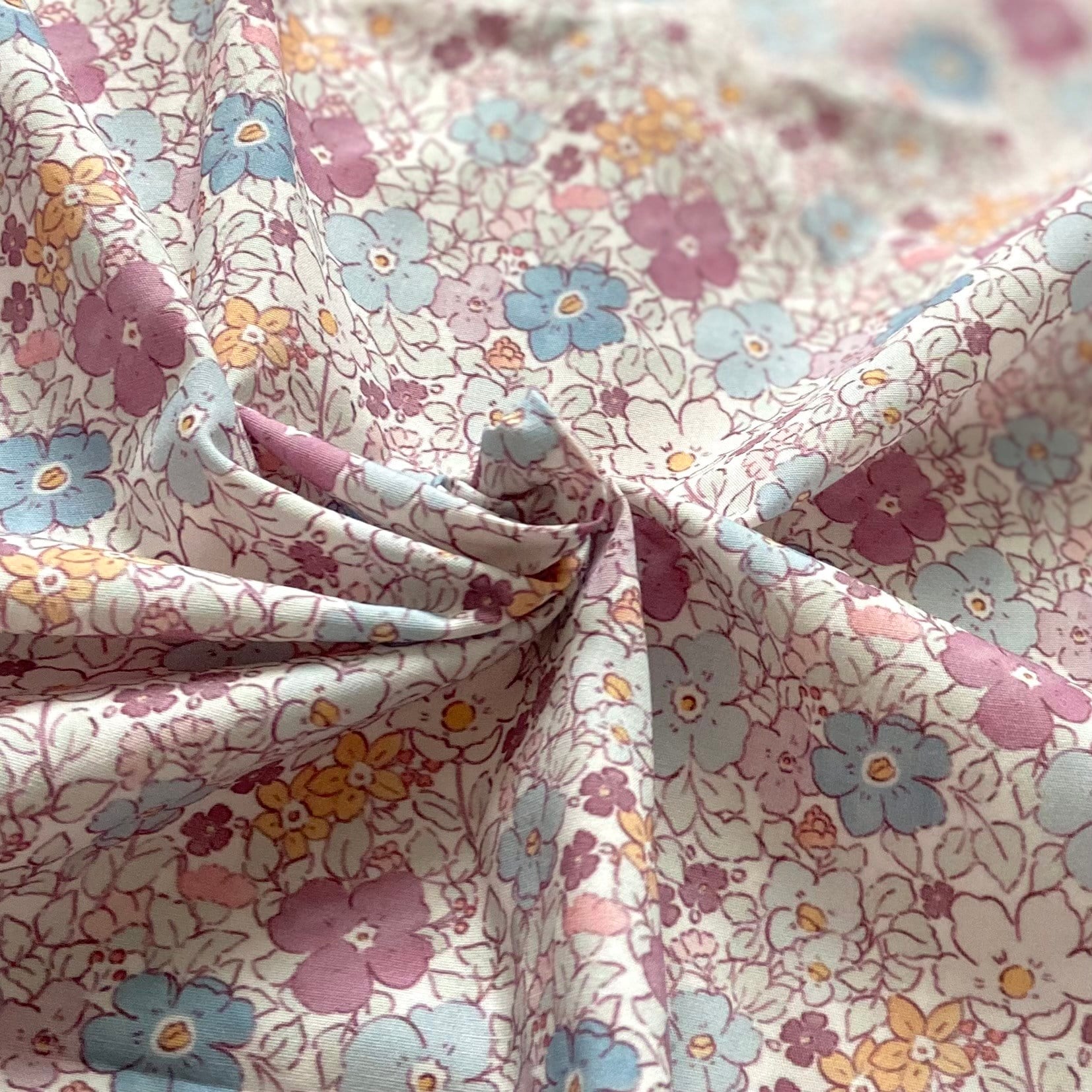 Violet Dream Poplin Kumaş