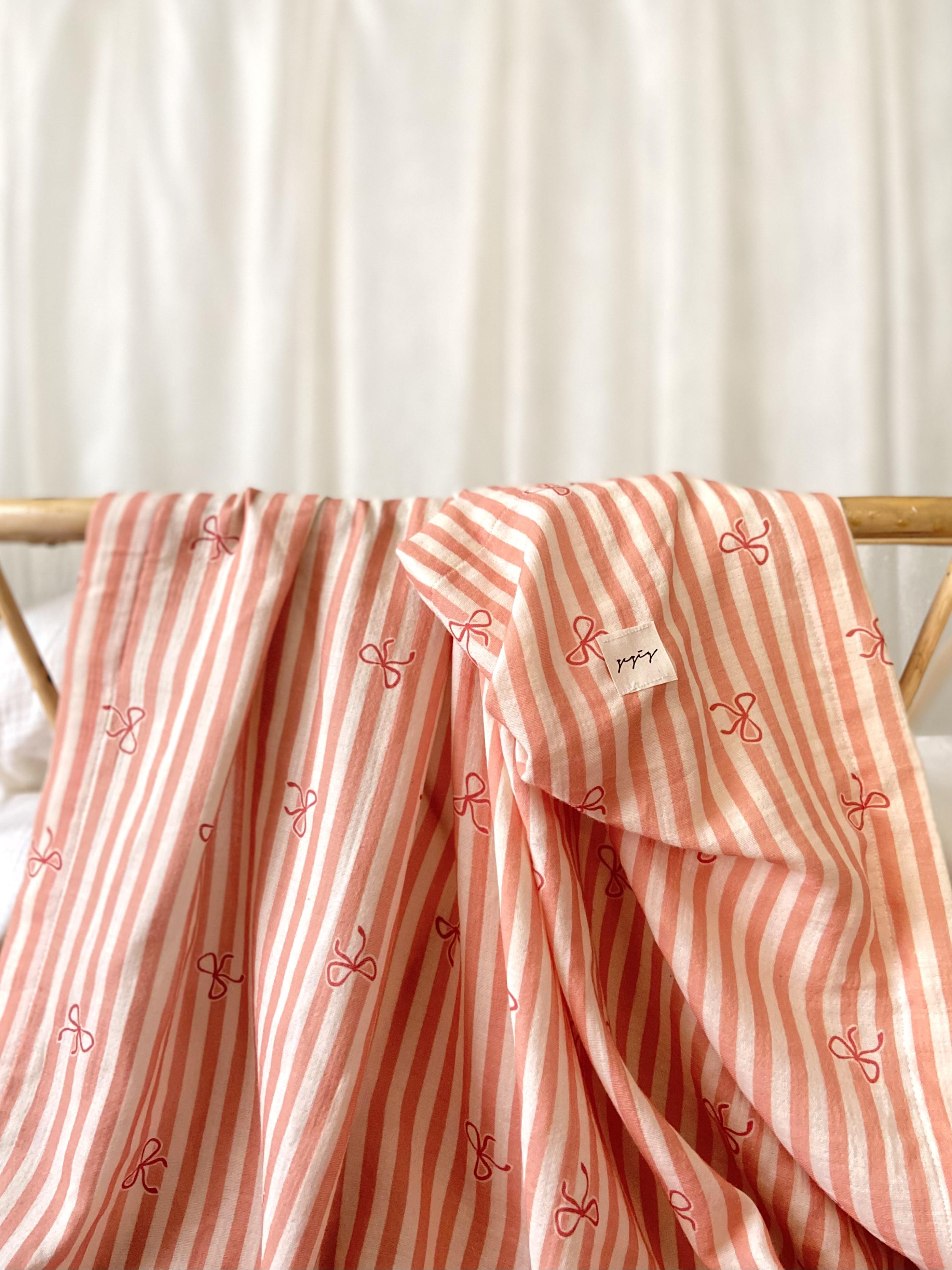 Zezig Bows and Stripes Müslin Örtü