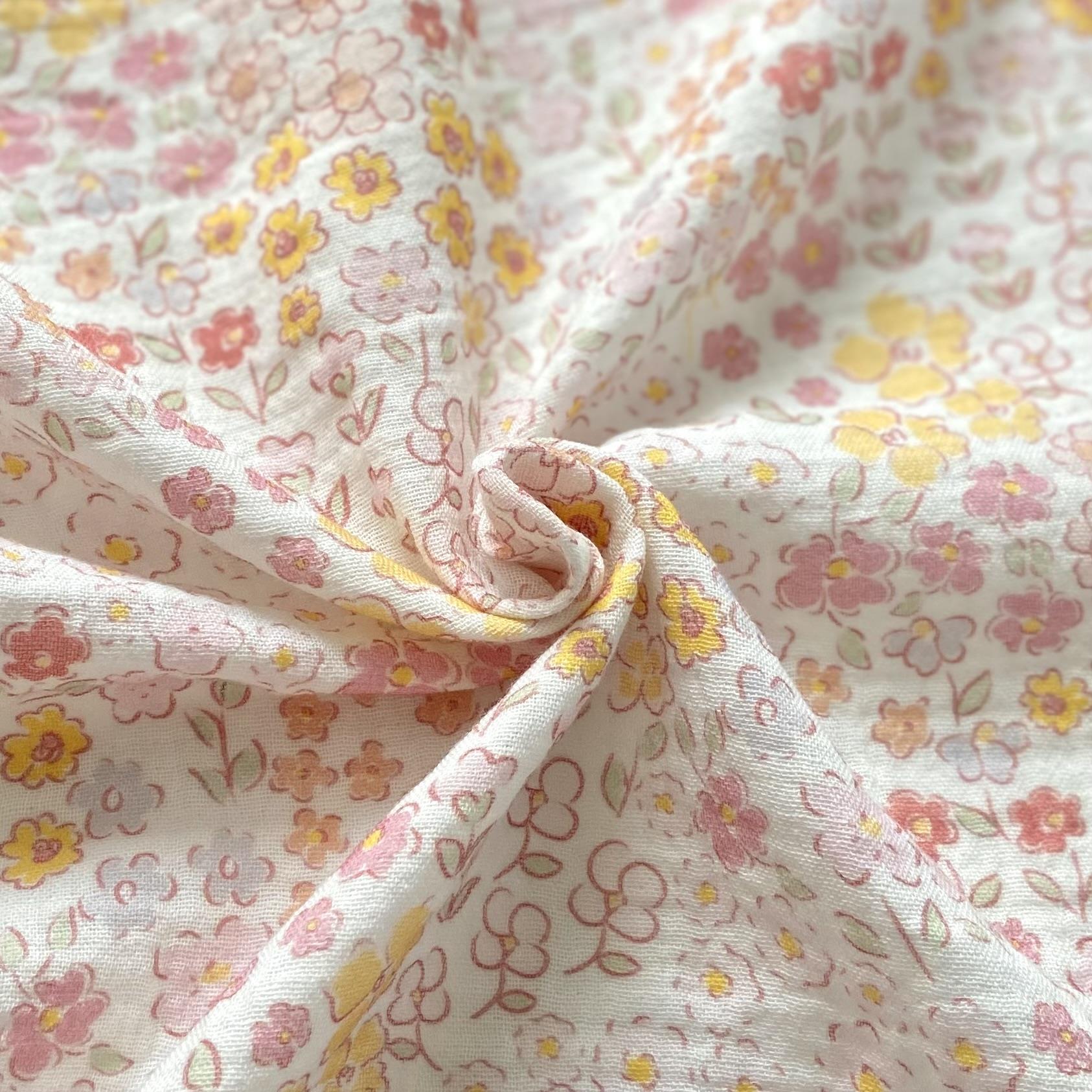 Zezig Ditsy Flowers Muslin Fabric