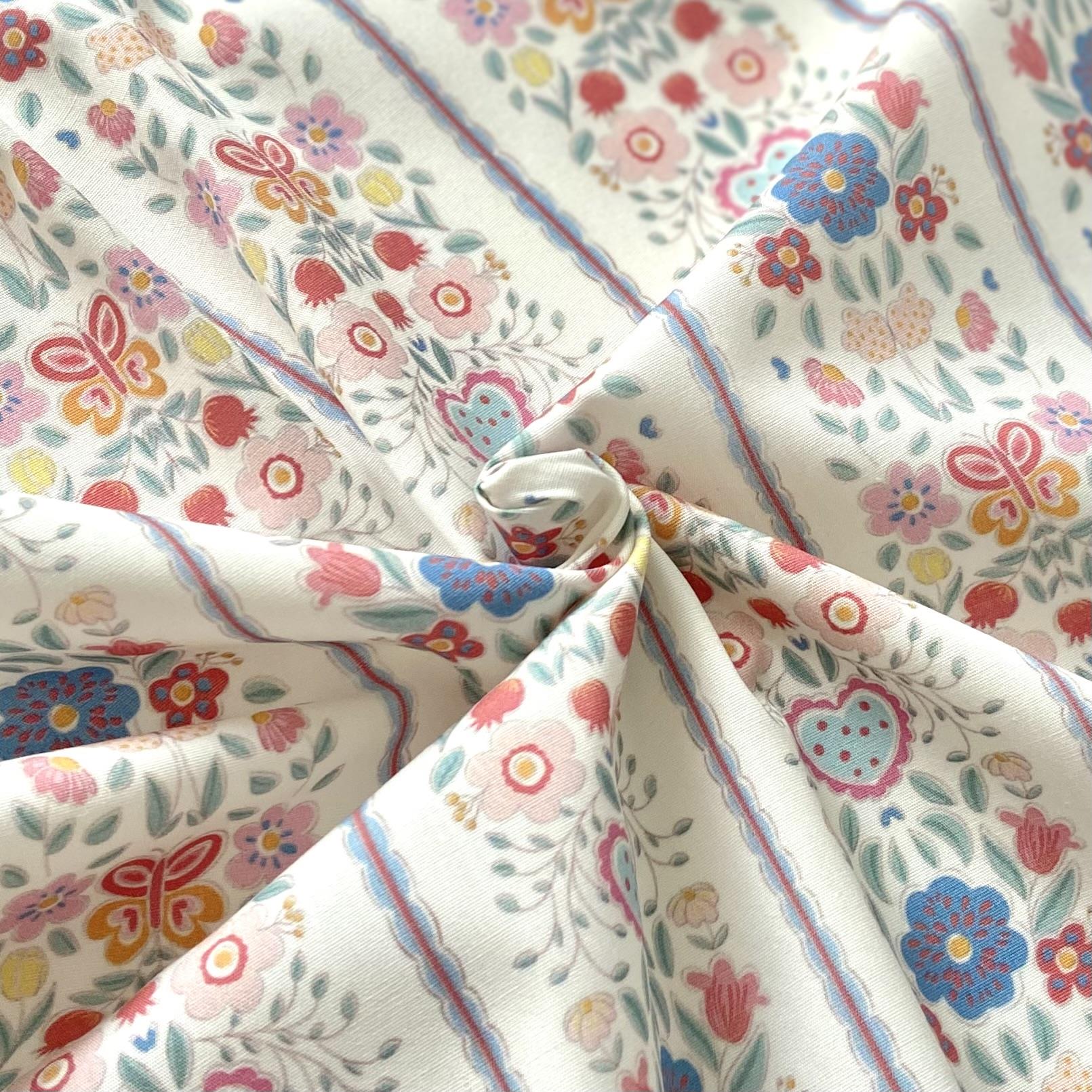 Zezig Floral Line Poplin Fabric