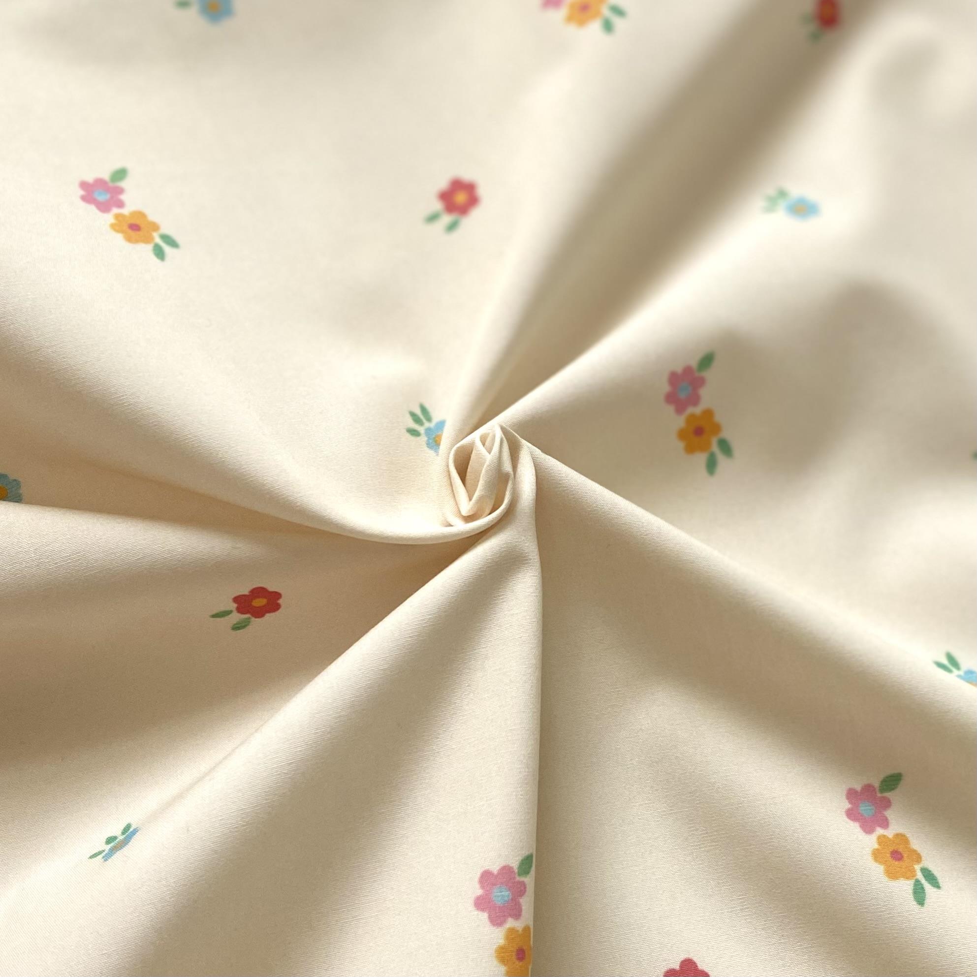 Zezig Miniş Flower Poplin Fabric