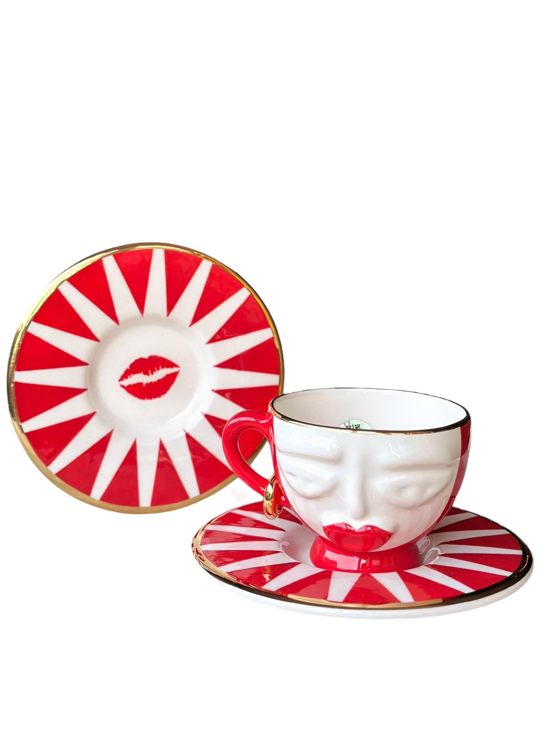 Rukiye Double Kiss Kırmızı Çay Fincanı