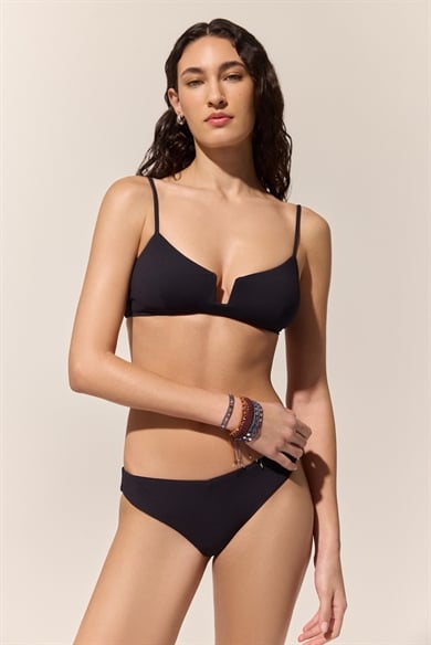 Abyss U Triangle Top