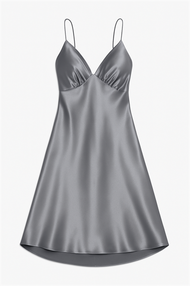 Rovinia Loretzena Short Nightshirt