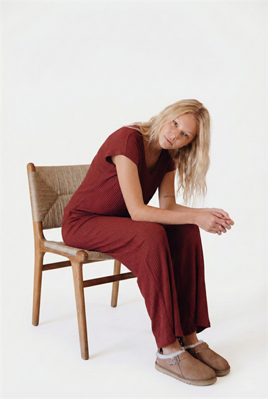 Ultra Comfort  V Shirt Wine