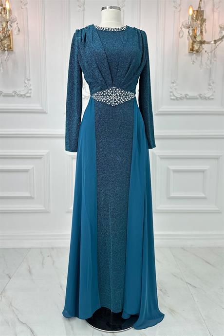 Cevher Tesettür Abiye Petrol