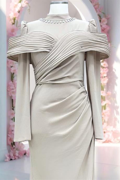 Dila Tesettür Abiye Bej