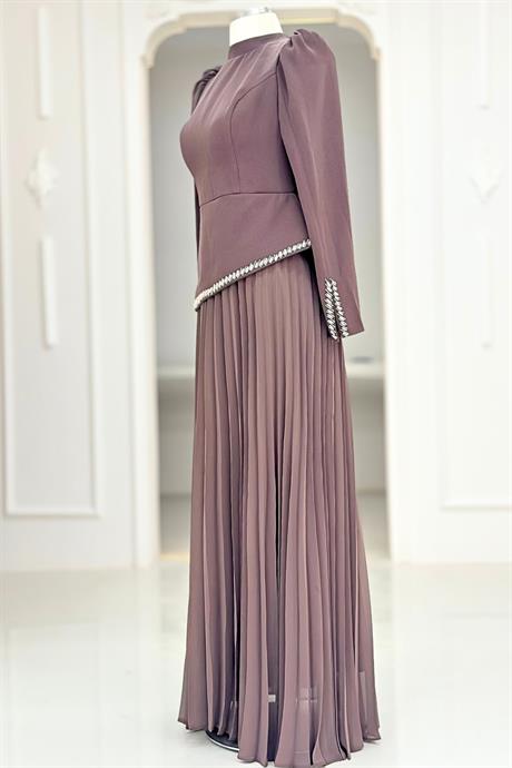 Efsun Piliseli Tesettür Abiye Vizon