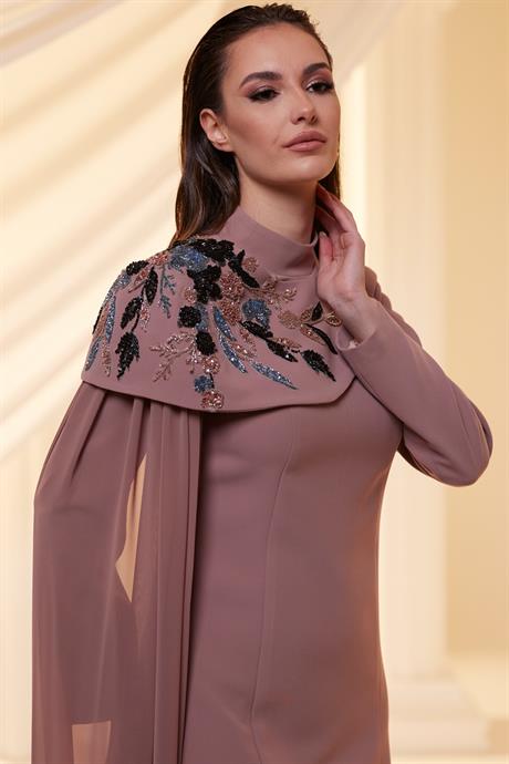 Nadya Tesettür Abiye Tarçın