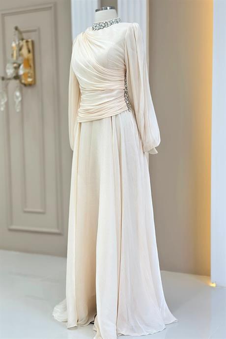 Nergis Tesettür Abiye Krem