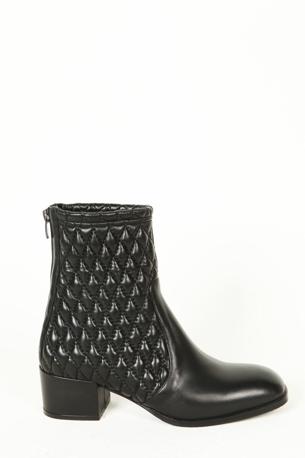 Kadın Siyah Hakiki Deri Tasarım Bot