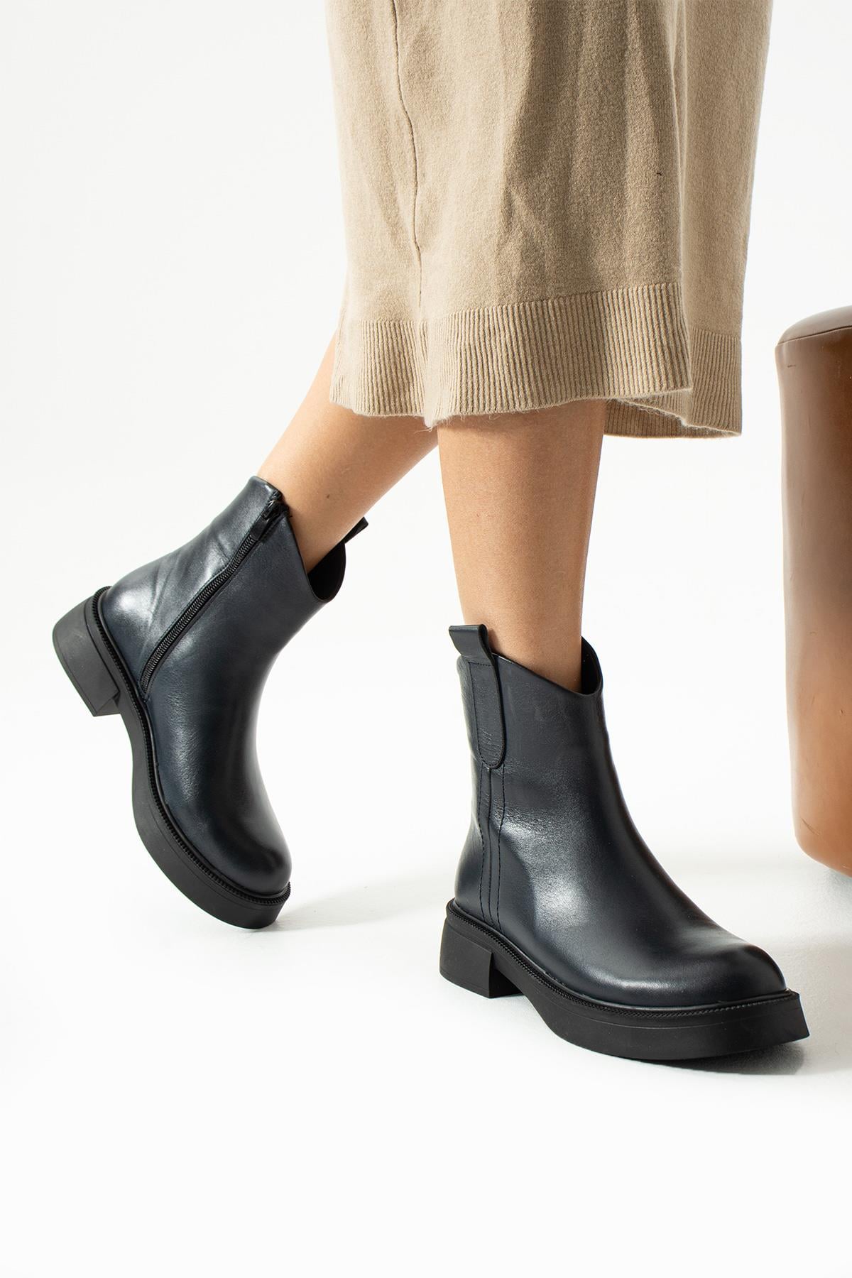 Kadın Hakiki Deri Bot Lacivert